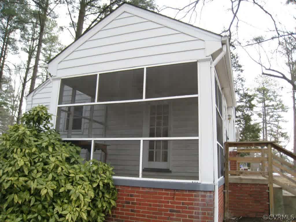 listing-thumbnails